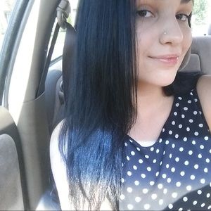 Meet your Posher, Nawelle